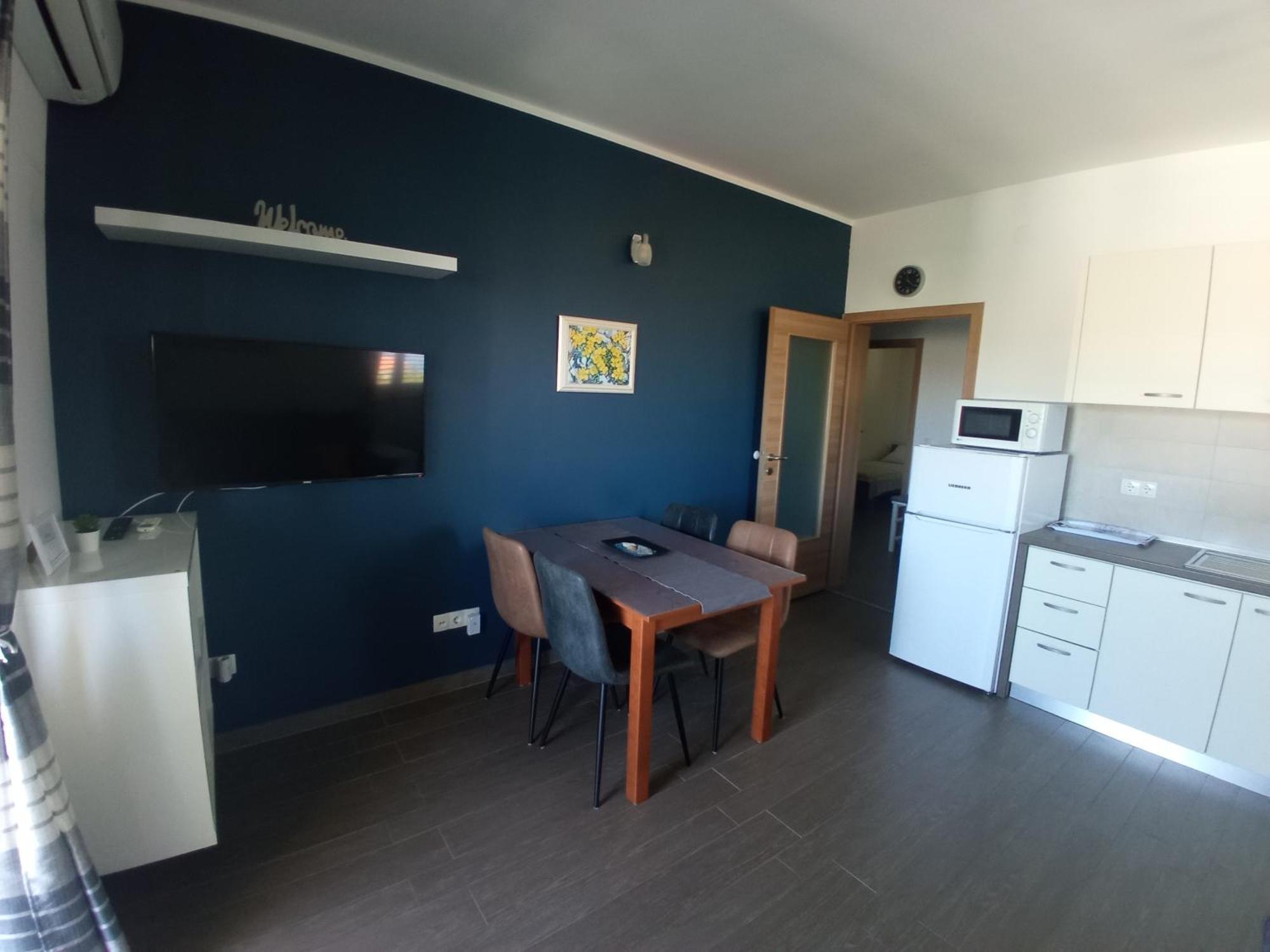 Villa Luce Apartment House Карлобаг Екстериор снимка