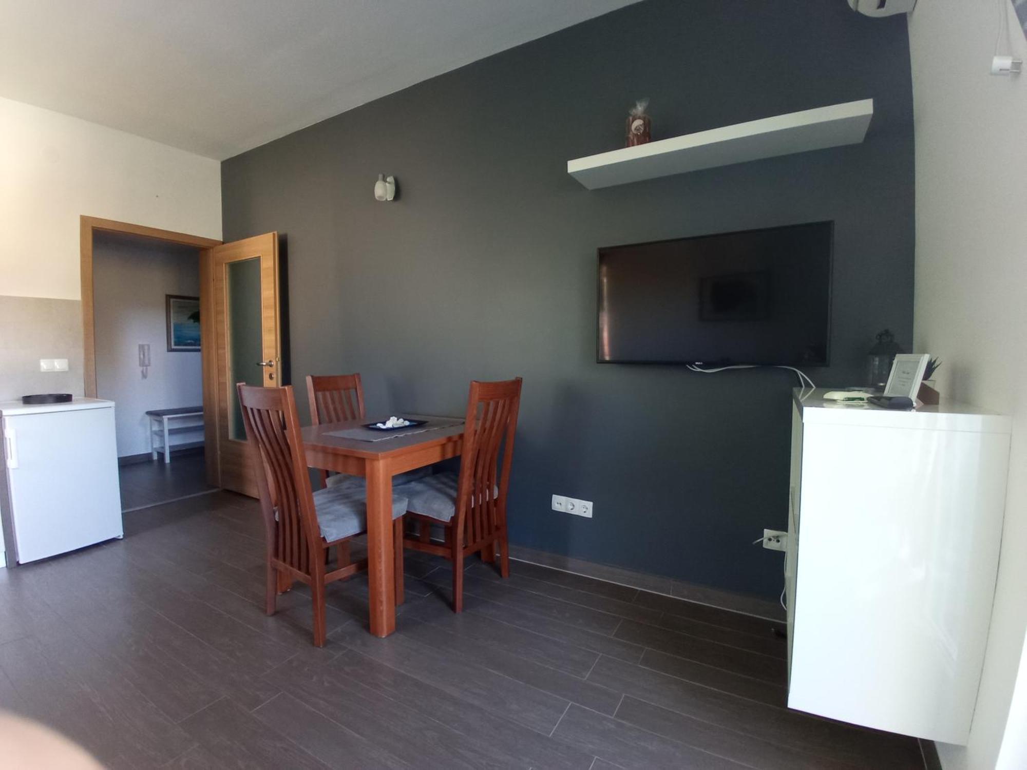 Villa Luce Apartment House Карлобаг Екстериор снимка